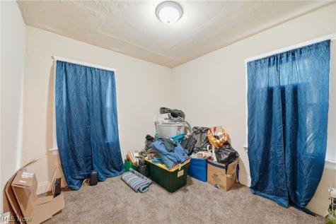 13611 Beachwood Avenue Cleveland OH 44105