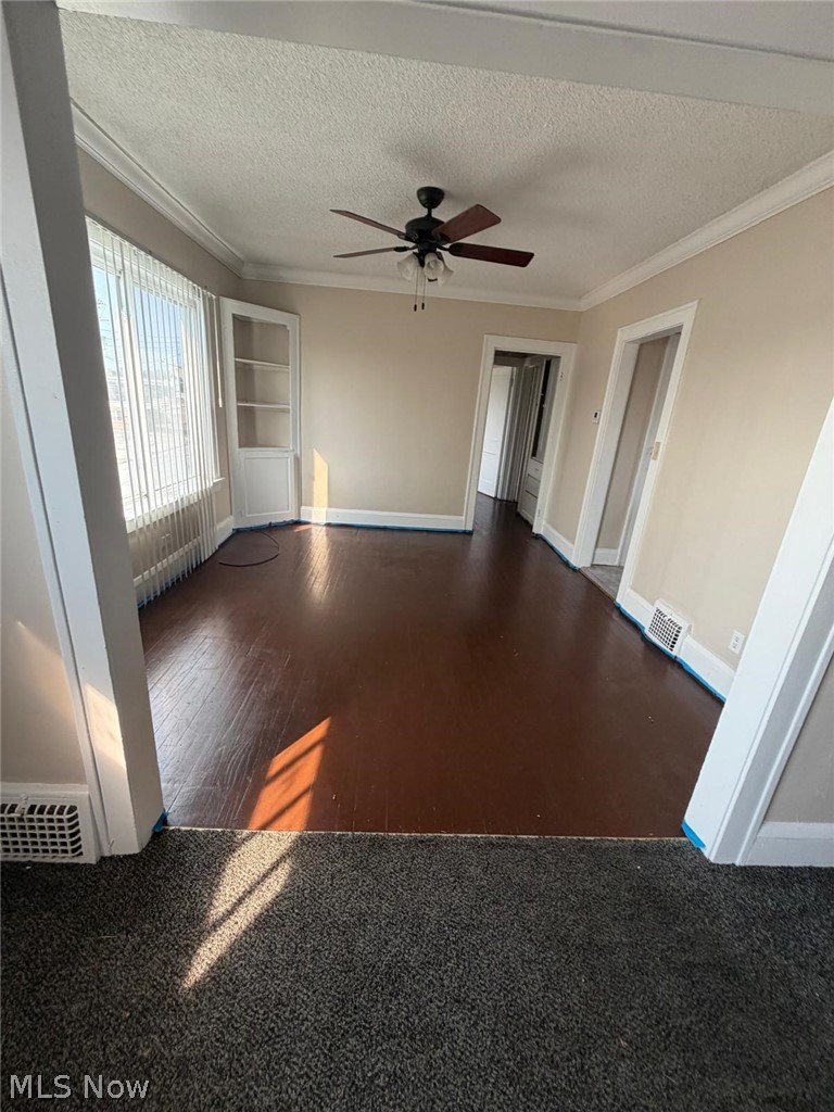 1645 Hillview Road Cleveland OH 44112