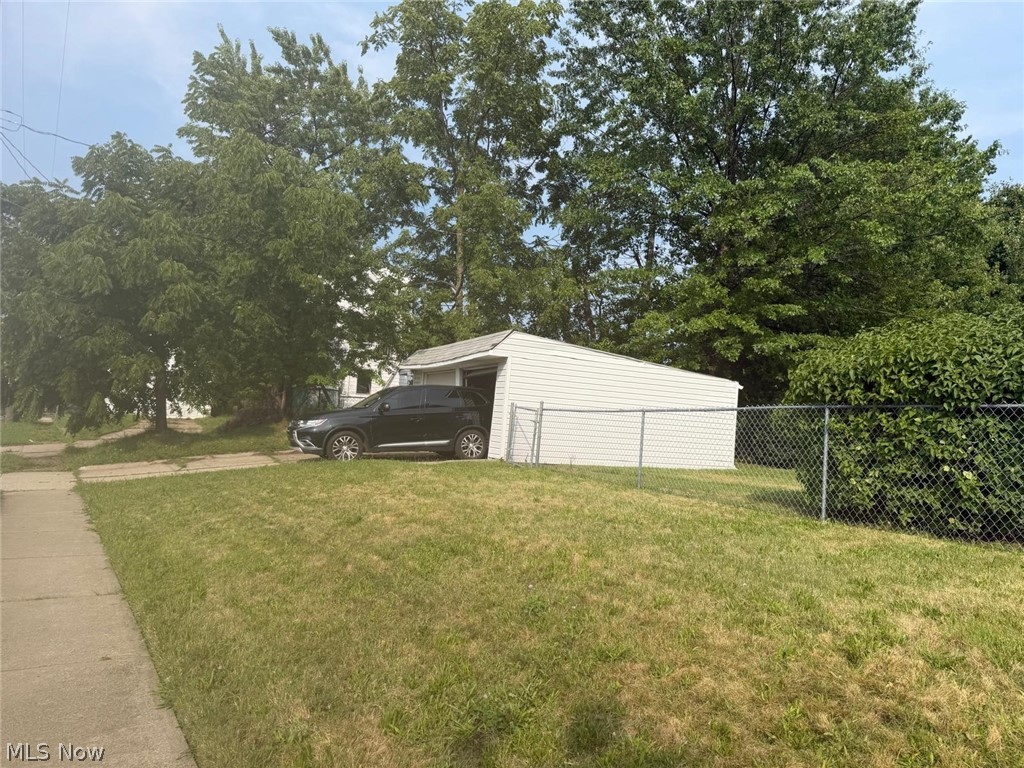 1645 Hillview Road Cleveland OH 44112