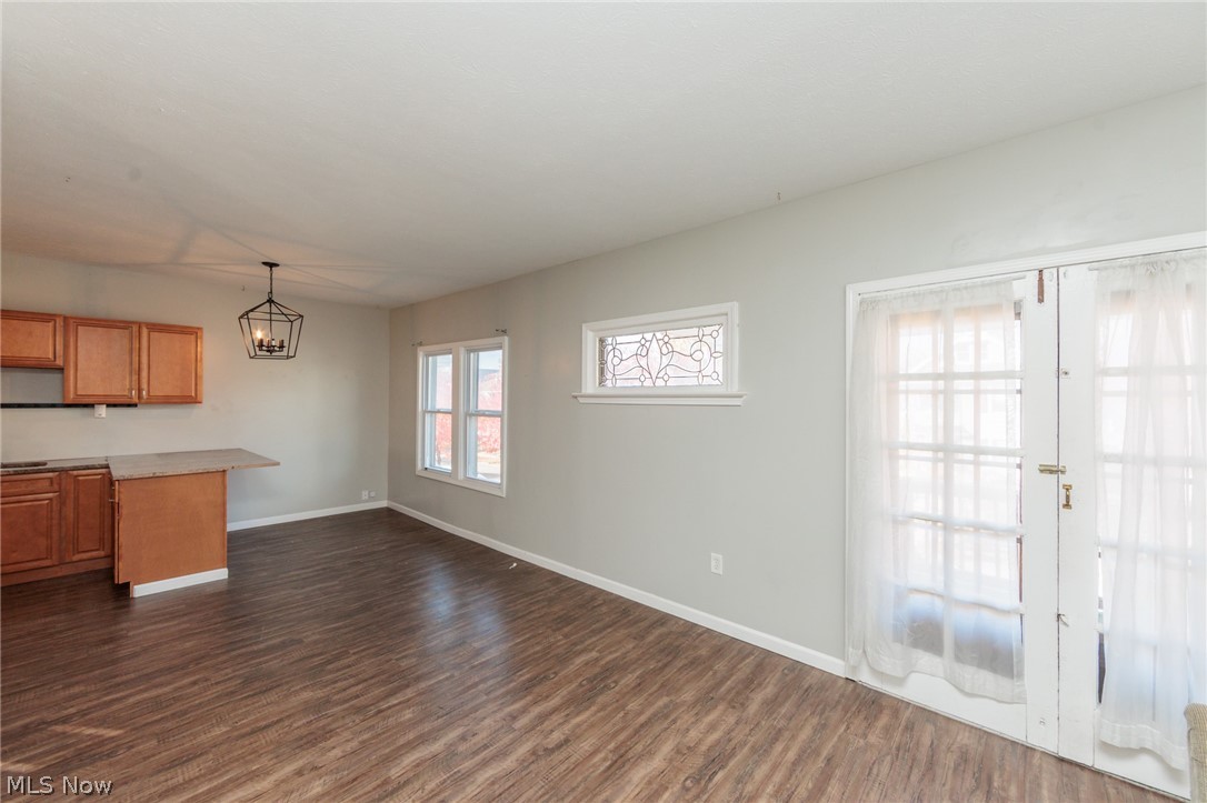 2035 Chesterland Avenue Lakewood OH 44107