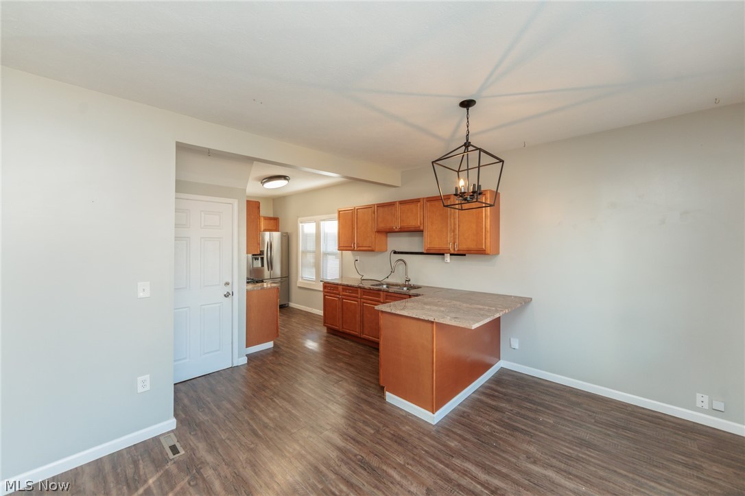 2035 Chesterland Avenue Lakewood OH 44107