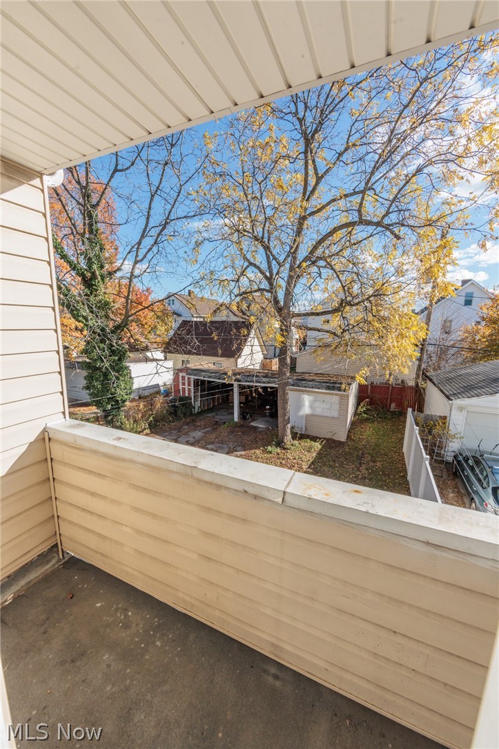 2035 Chesterland Avenue Lakewood OH 44107