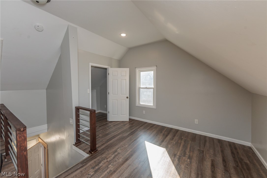 2035 Chesterland Avenue Lakewood OH 44107