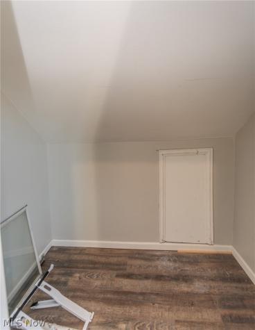 2035 Chesterland Avenue Lakewood OH 44107