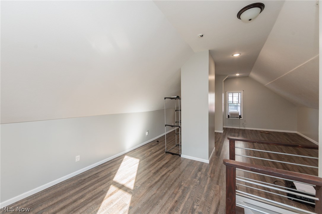 2035 Chesterland Avenue Lakewood OH 44107