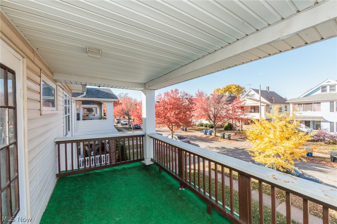 2035 Chesterland Avenue Lakewood OH 44107