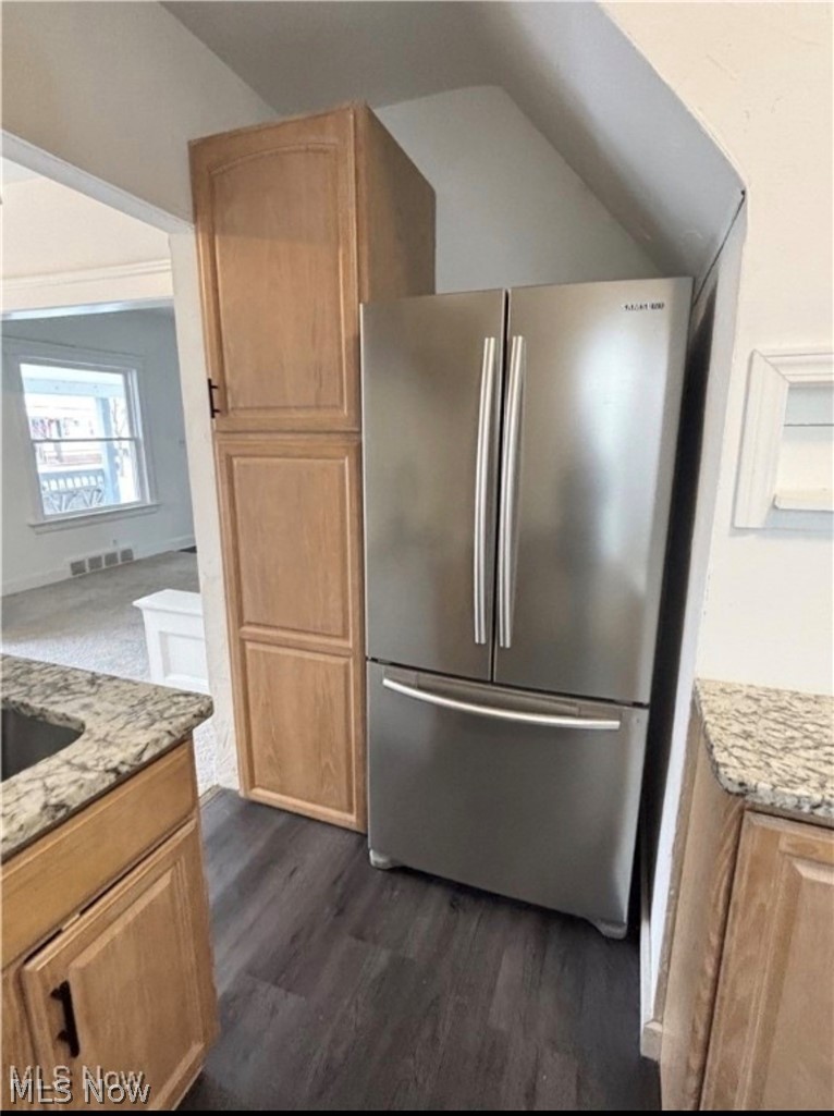 2035 Chesterland Avenue Lakewood OH 44107