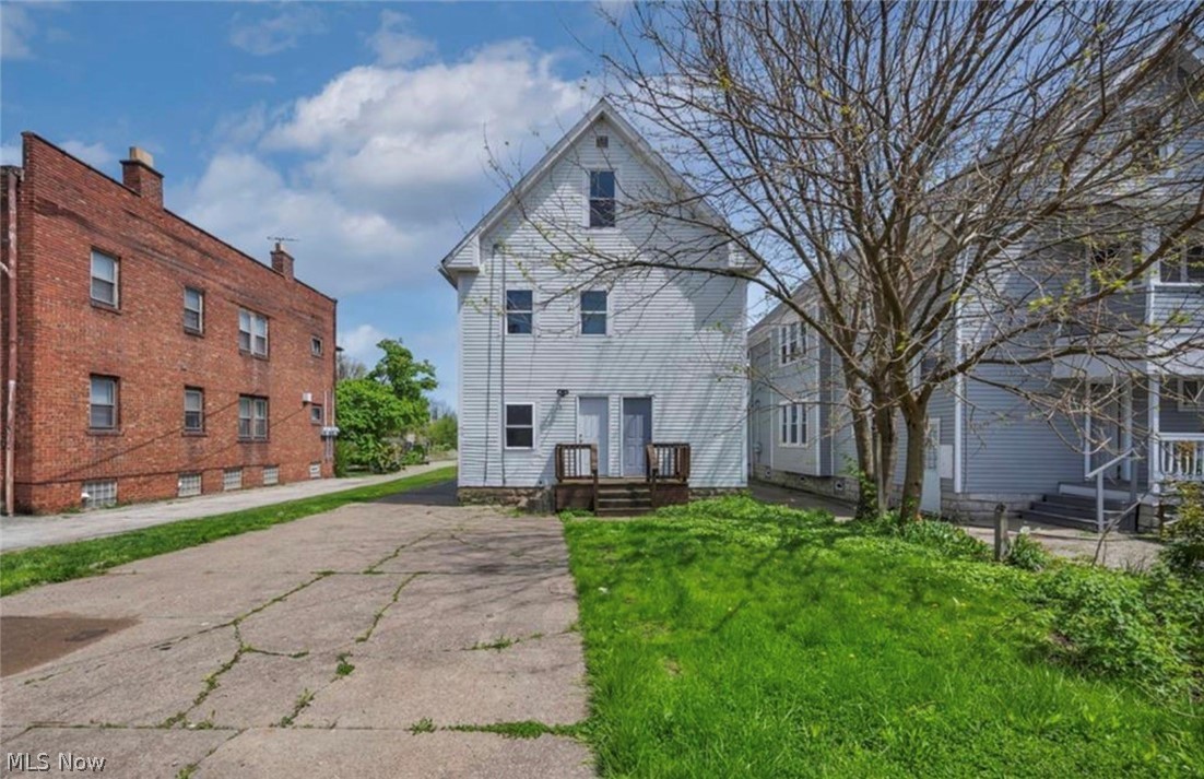 1516 W 116th Street Cleveland OH 44102