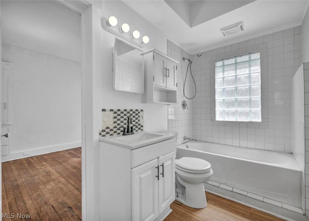 1516 W 116th Street Cleveland OH 44102