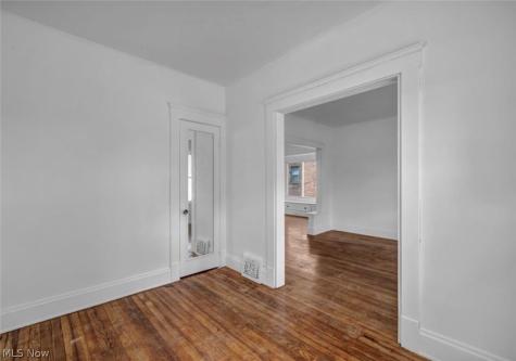 1516 W 116th Street Cleveland OH 44102
