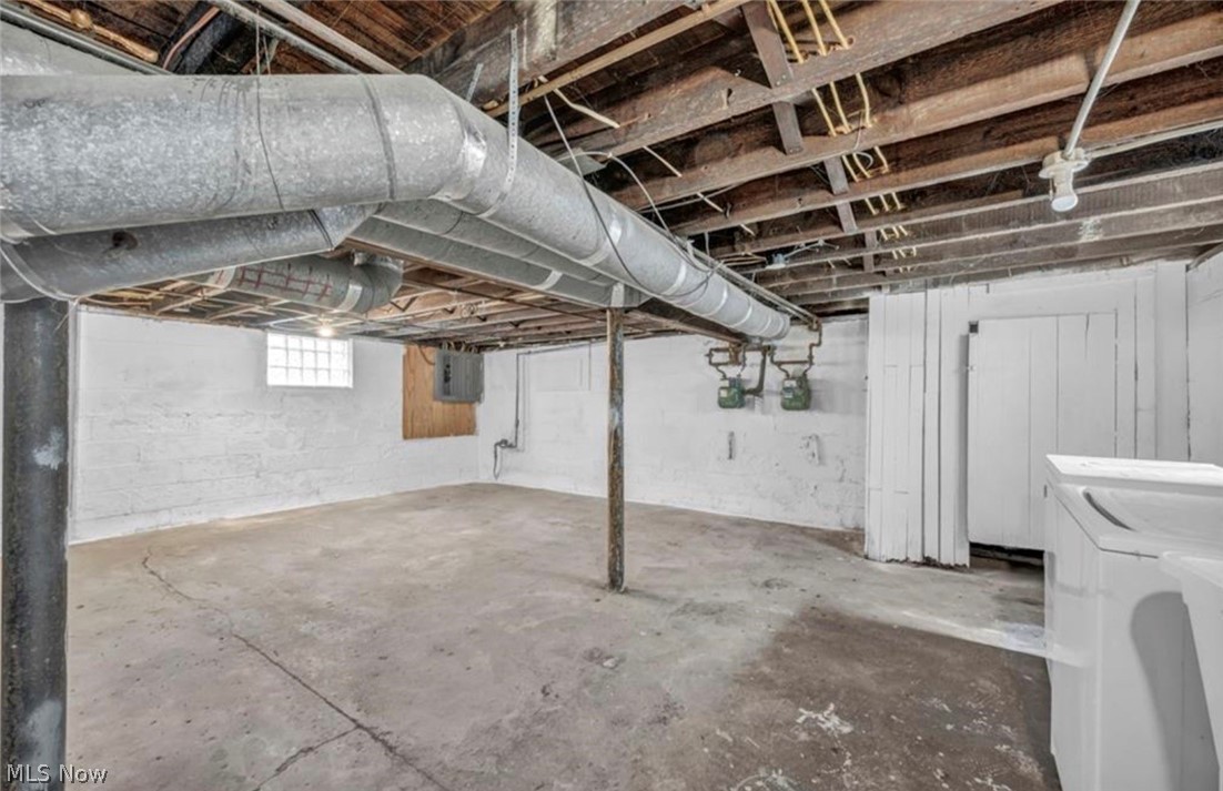 1516 W 116th Street Cleveland OH 44102
