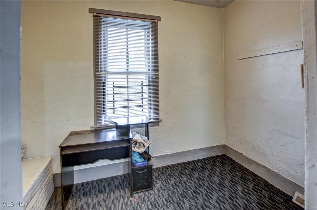1593 E 45th Street Cleveland OH 44103
