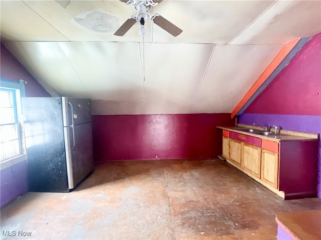 1593 E 45th Street Cleveland OH 44103