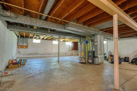 16684 Libby Road Maple Heights OH 44137