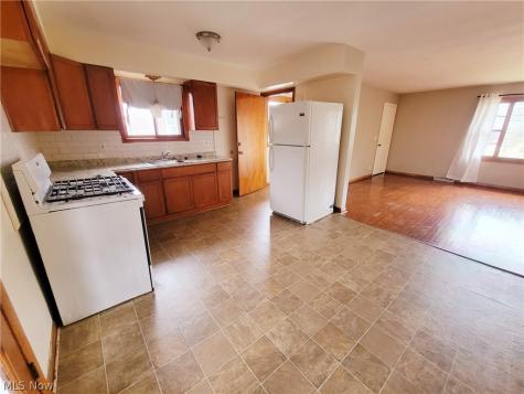 16684 Libby Road Maple Heights OH 44137