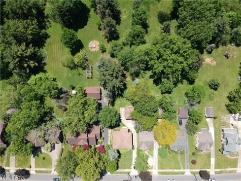 16684 Libby Road Maple Heights OH 44137