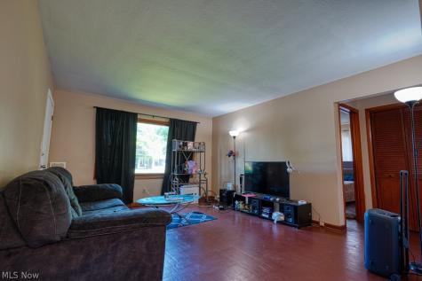 16684 Libby Road Maple Heights OH 44137