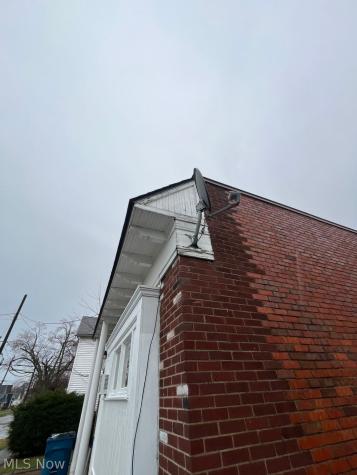 1305 W 9th Street Lorain OH 44052