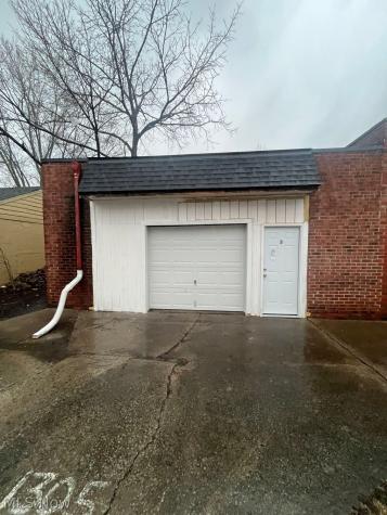 1305 W 9th Street Lorain OH 44052