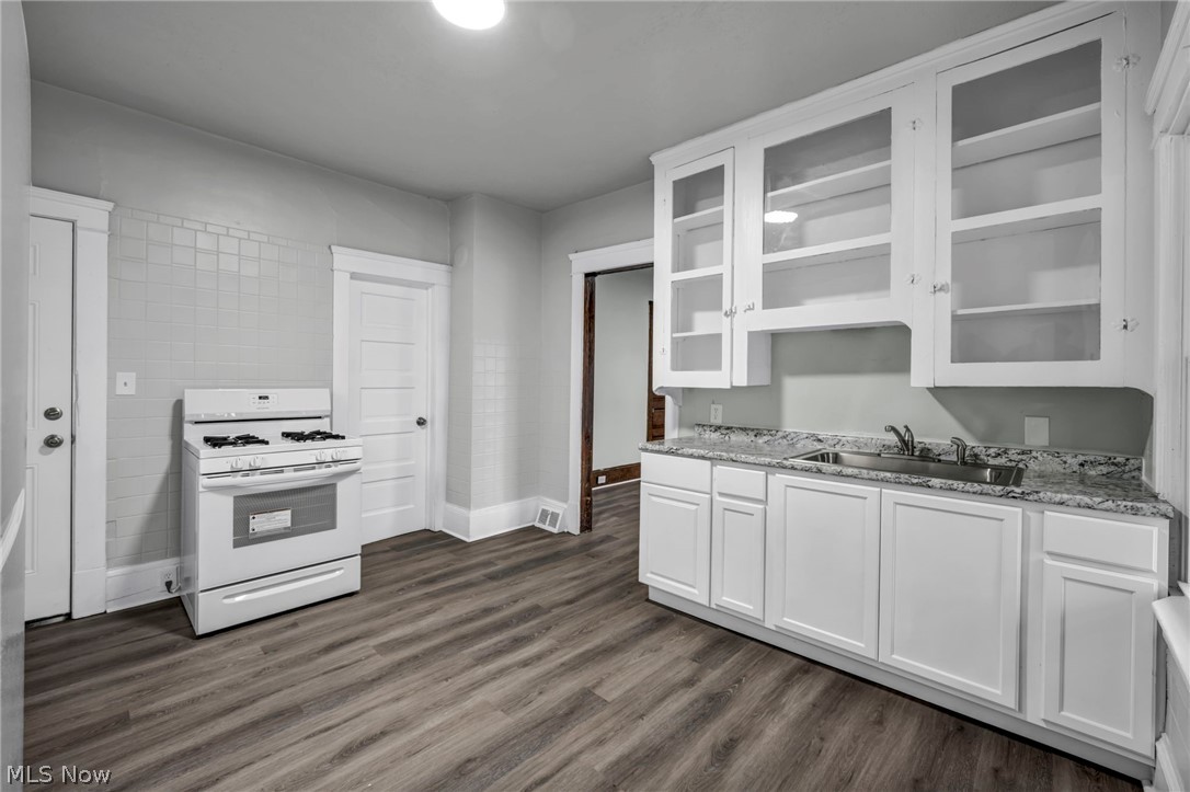 6614 Clark Avenue Cleveland OH 44102