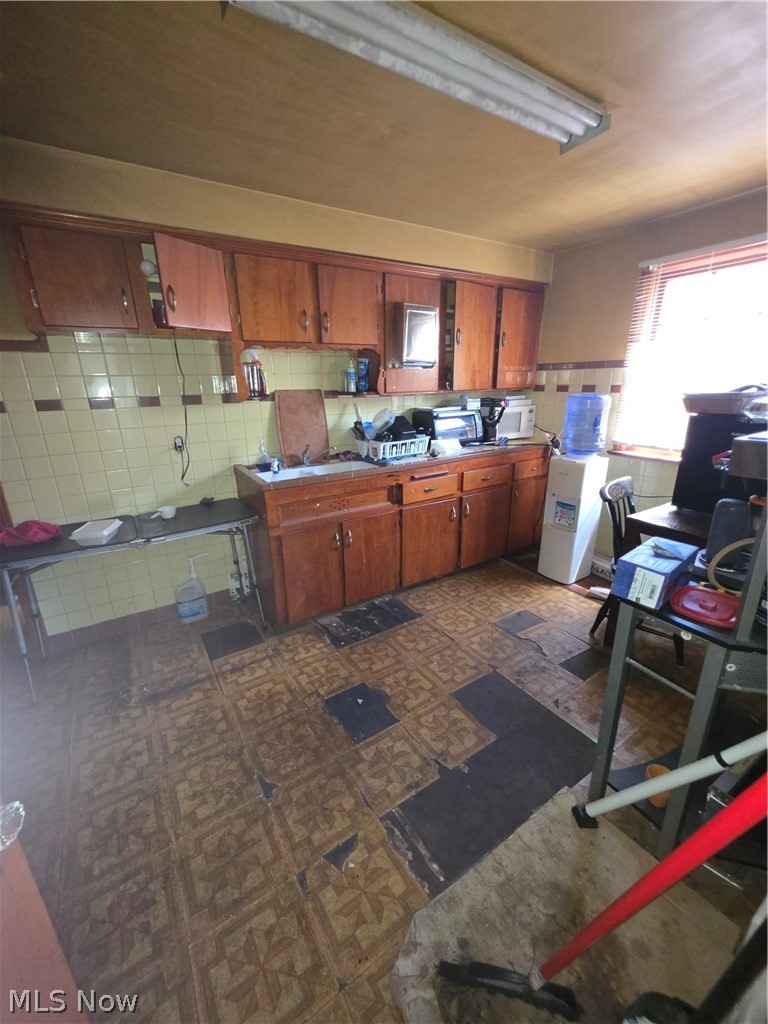 3045 Livingston Road Cleveland OH 44120
