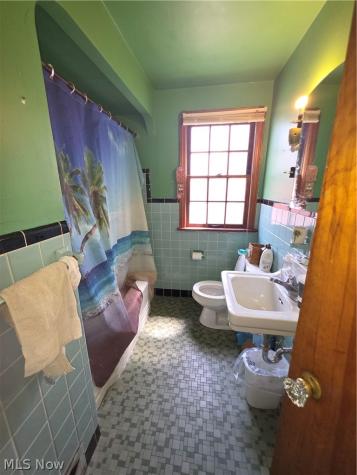 3045 Livingston Road Cleveland OH 44120