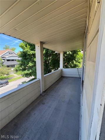 934 Alhambra Road Cleveland OH 44110