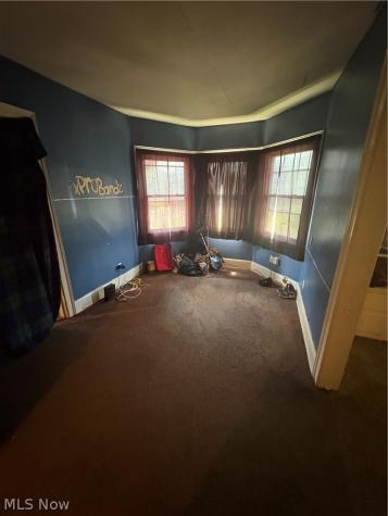 260 Oakdale Avenue Akron OH 44302