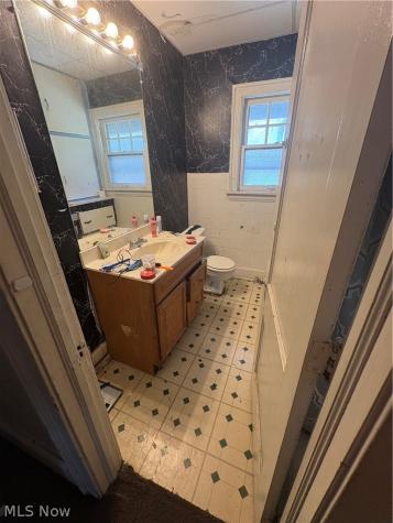 260 Oakdale Avenue Akron OH 44302