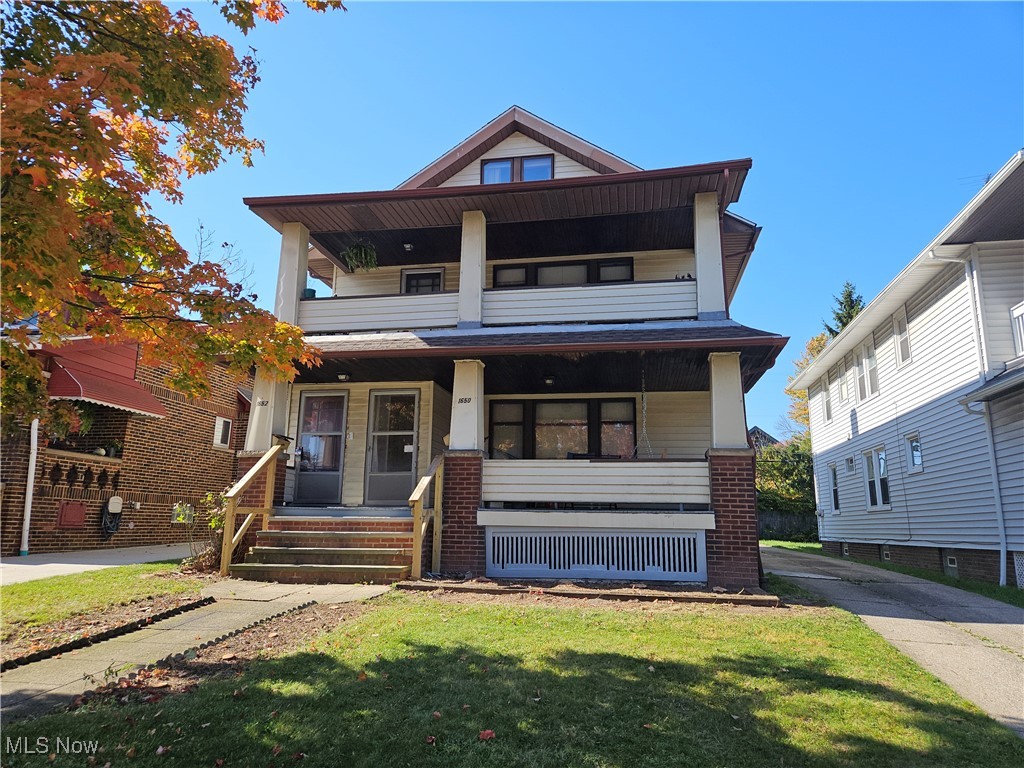 1650 Cohassett Avenue Lakewood OH 44107