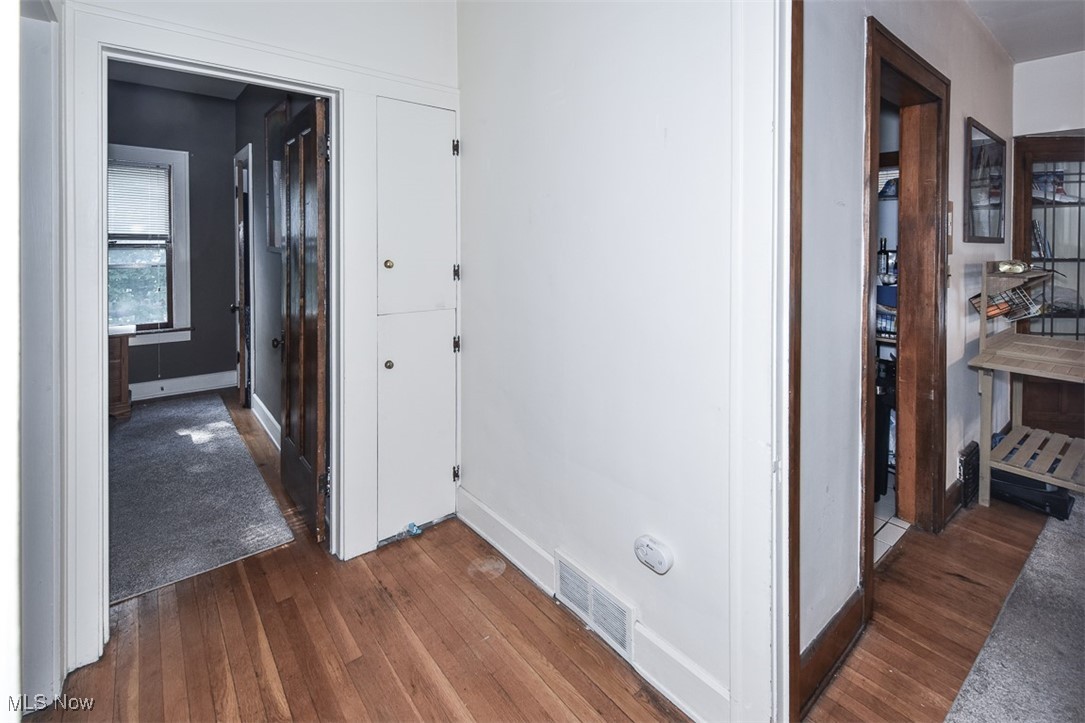 1650 Cohassett Avenue Lakewood OH 44107