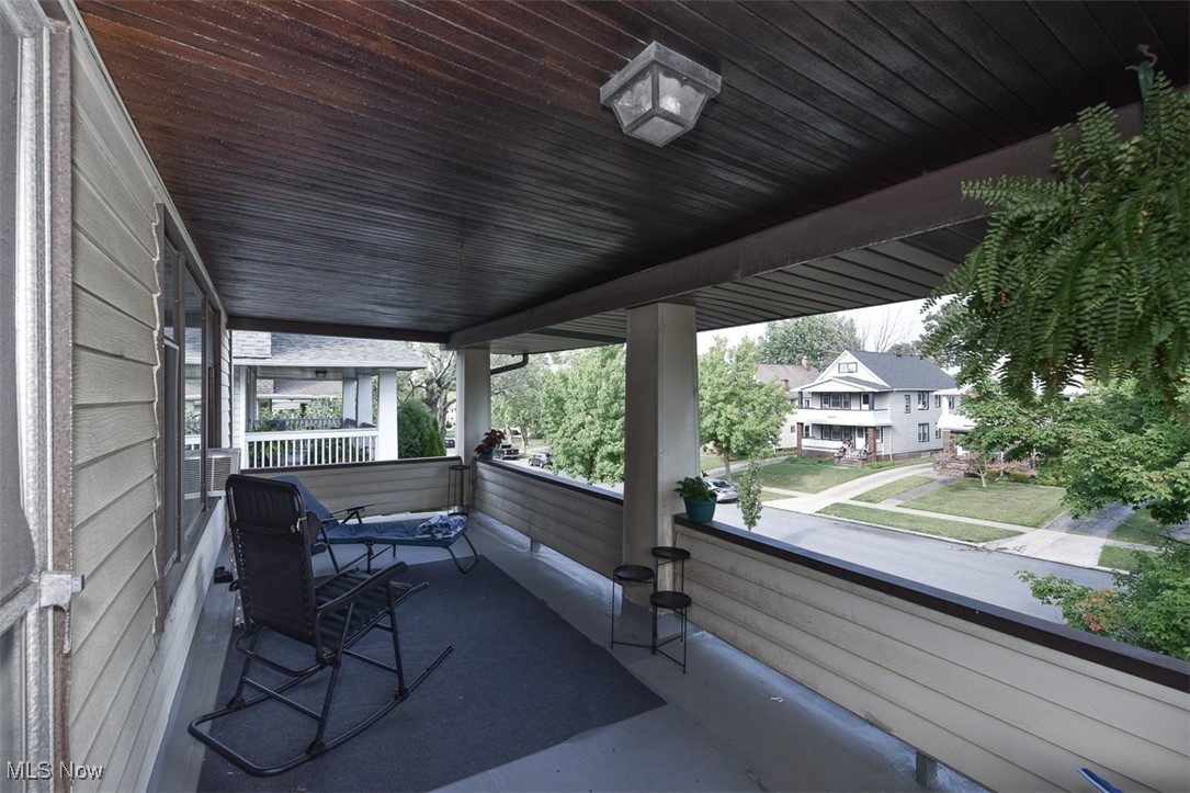 1650 Cohassett Avenue Lakewood OH 44107