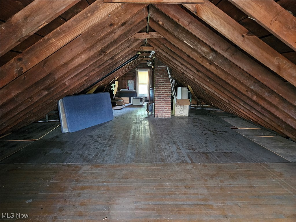 1650 Cohassett Avenue Lakewood OH 44107