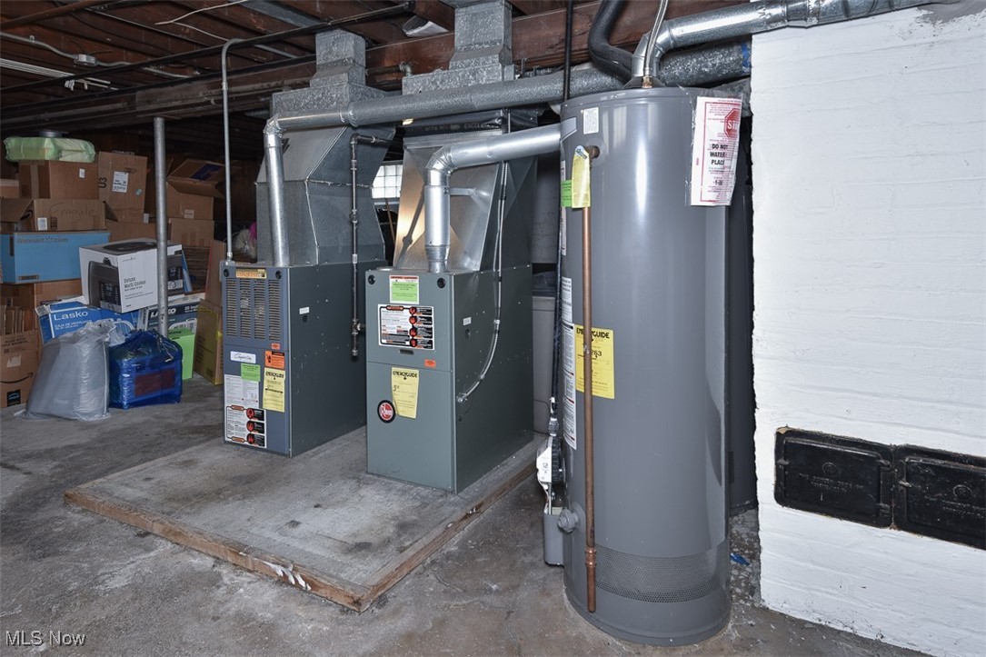 1650 Cohassett Avenue Lakewood OH 44107