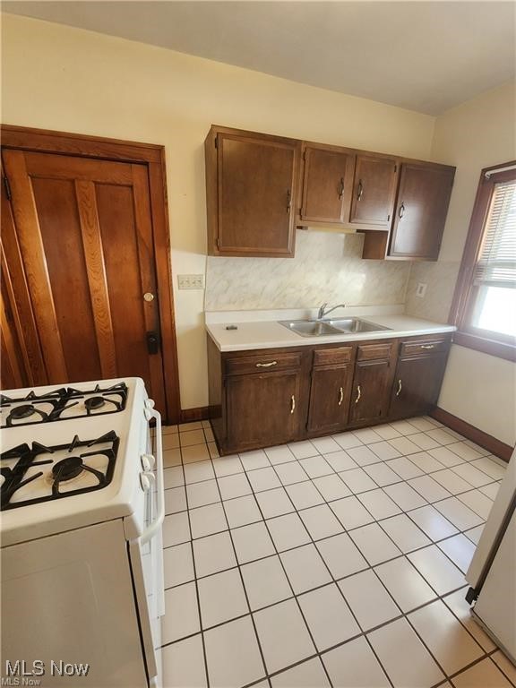 1650 Cohassett Avenue Lakewood OH 44107