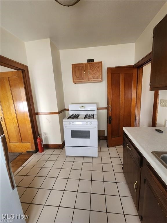 1650 Cohassett Avenue Lakewood OH 44107