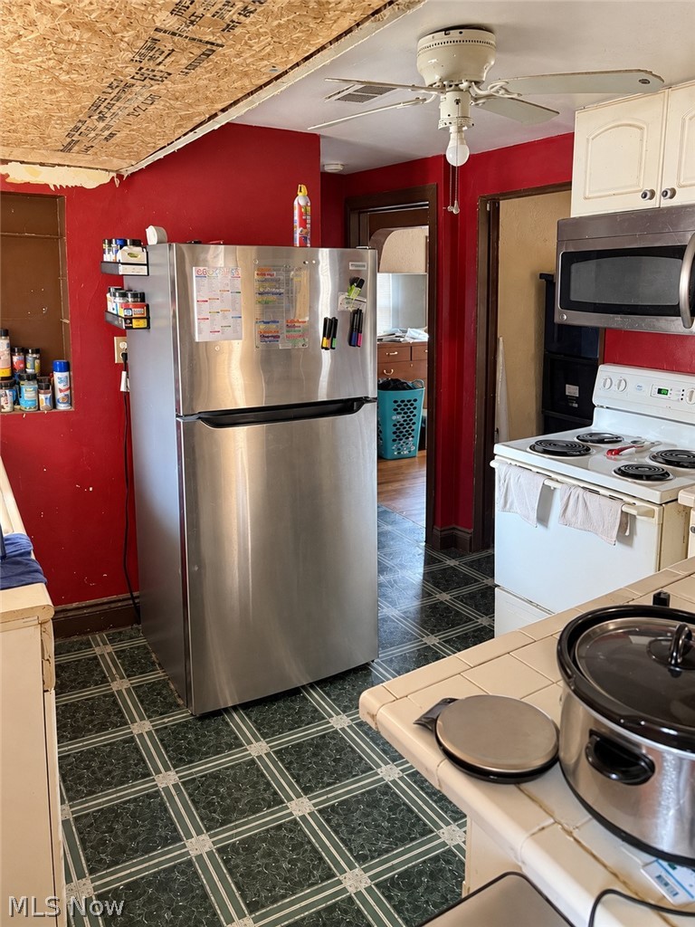 1267 Cleveland Street Salem OH 44460