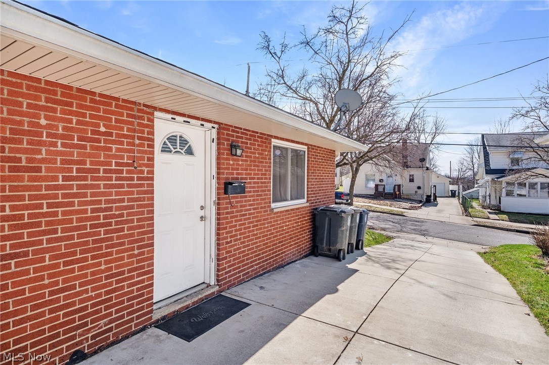 779 & 781 Jason Avenue Akron OH 44314