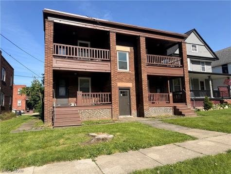 1497 Coutant Avenue Lakewood OH 44107