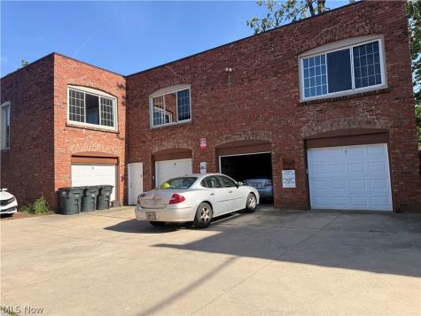 1497 Coutant Avenue Lakewood OH 44107