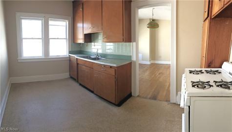 3738 W 137th Street Cleveland OH 44111
