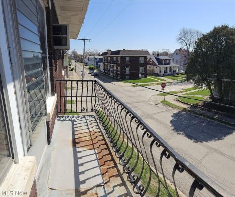 3738 W 137th Street Cleveland OH 44111