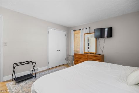 19658 Hilliard Boulevard Rocky River OH 44116