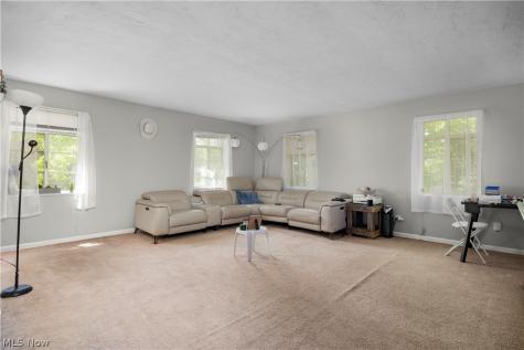 19658 Hilliard Boulevard Rocky River OH 44116