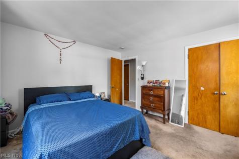 19658 Hilliard Boulevard Rocky River OH 44116
