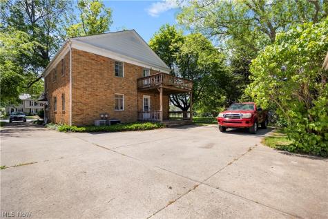 19658 Hilliard Boulevard Rocky River OH 44116