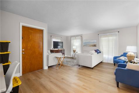 19658 Hilliard Boulevard Rocky River OH 44116