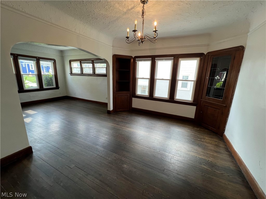 5406 Theota Avenue Parma OH 44129