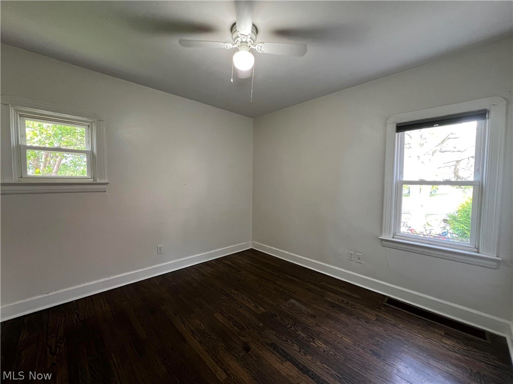 5406 Theota Avenue Parma OH 44129