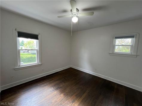 5406 Theota Avenue Parma OH 44129